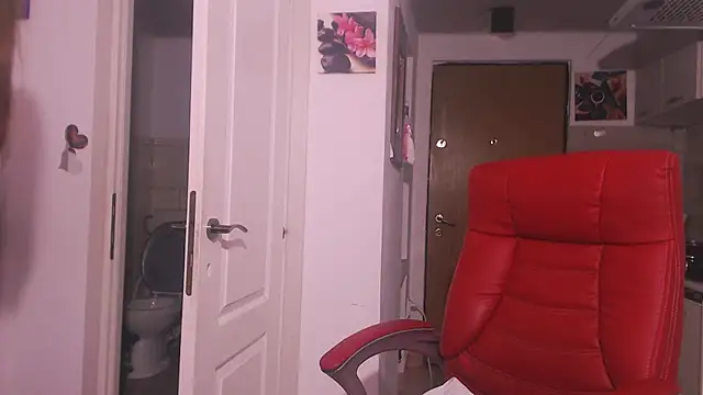 simyhvn online show from October 31, 5:52 am