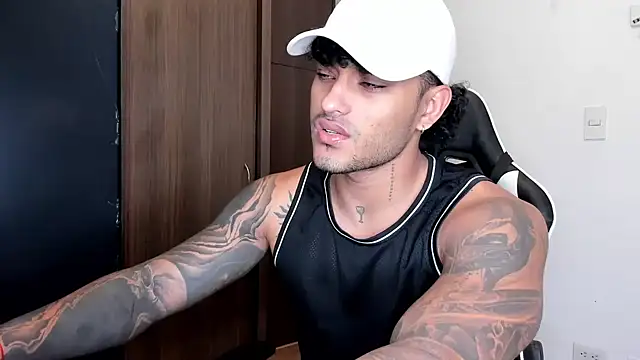 Alessandro Vanni online show from December 14, 12:23 pm