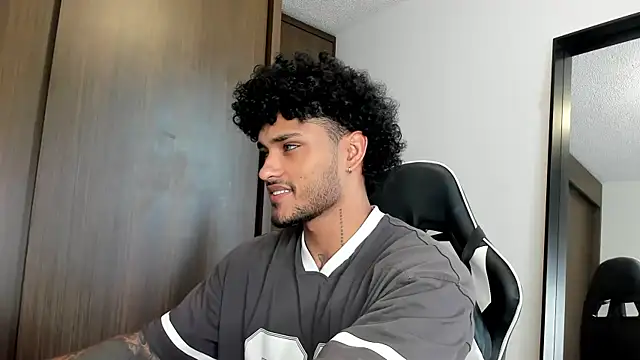 Alessandro Vanni online show from January 8, 9:12 pm