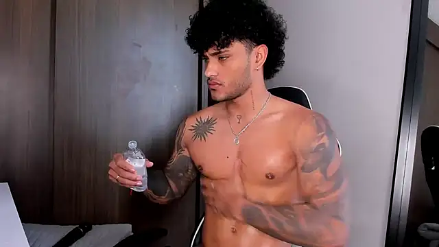 Alessandro Vanni online show from January 14, 1:49 pm