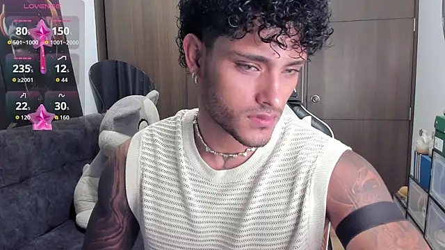 Alessandro Vanni online show from November 8, 2:34 am