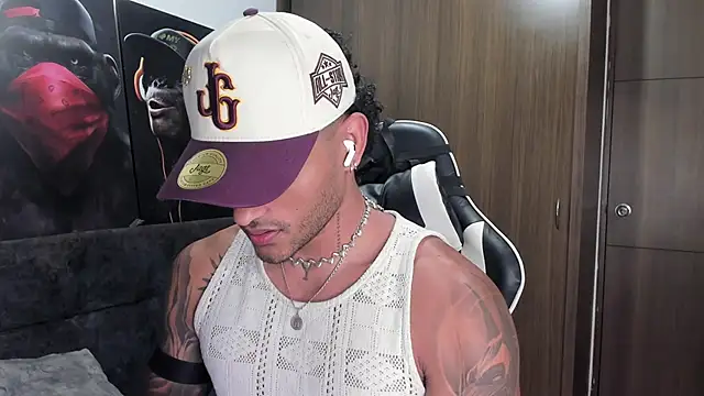 Alessandro Vanni online show from November 14, 1:48 am