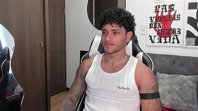 Alessandro Vanni online show from January 15, 1:48 pm