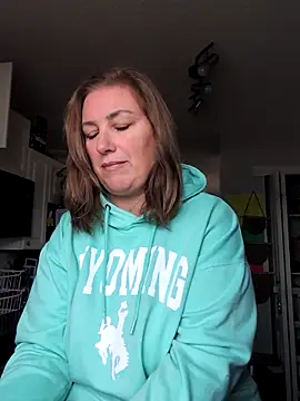 Canadian BBW online show from November 23, 8:52 pm