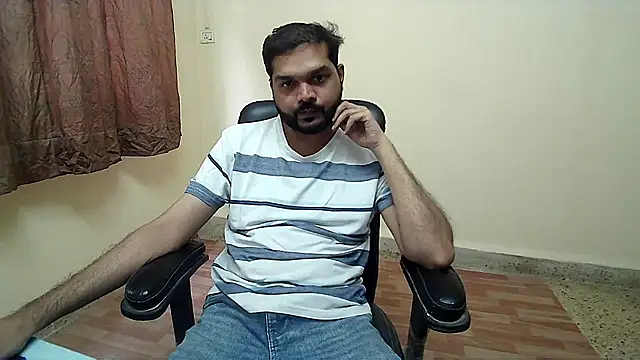 Snapshot of mynastyfuckerr chatting on February 2, 11:42 am mynastyfuckerr online show from February 2, 11:42 am