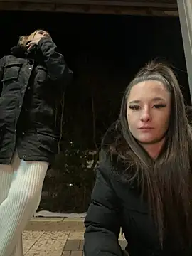 Snapshot of joanaelaa chatting on January 21, 6:02 pm joanaelaa online show from January 21, 6:02 pm