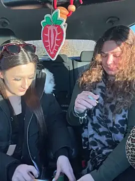 Snapshot of joanaelaa chatting on February 2, 3:28 pm joanaelaa online show from February 2, 3:28 pm