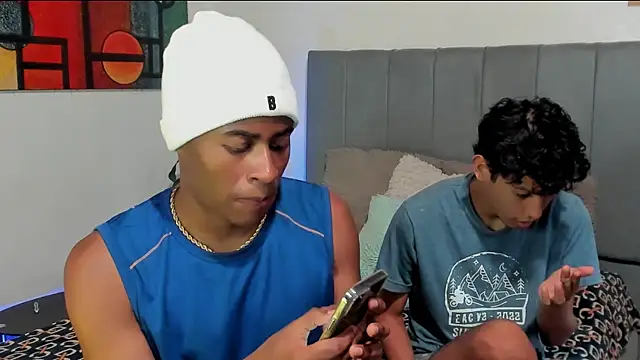 CrissBrownxxx online show from October 22, 8:08 pm