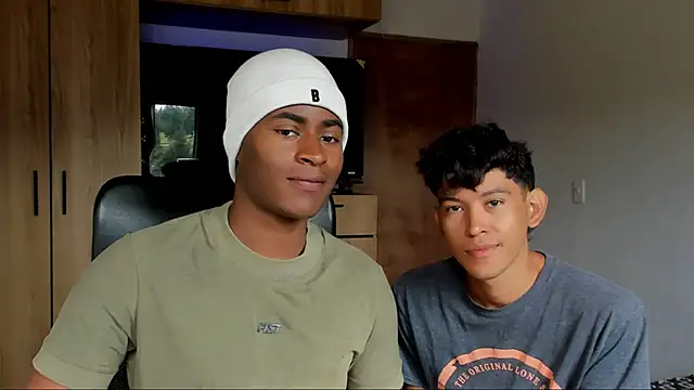 CrissBrownxxx online show from June 25, 1:48 pm