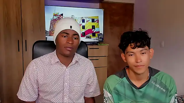CrissBrownxxx online show from June 27, 6:24 pm