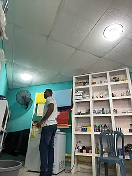 Snapshot of maymercy chatting on February 7, 1:48 pm maymercy online show from February 7, 1:48 pm