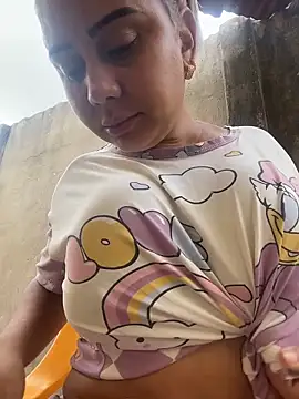 Snapshot of maymercy chatting on March 1, 12:29 pm maymercy online show from March 1, 12:29 pm