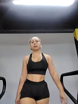 Snapshot of maymercy chatting on March 7, 12:46 pm maymercy online show from March 7, 12:46 pm