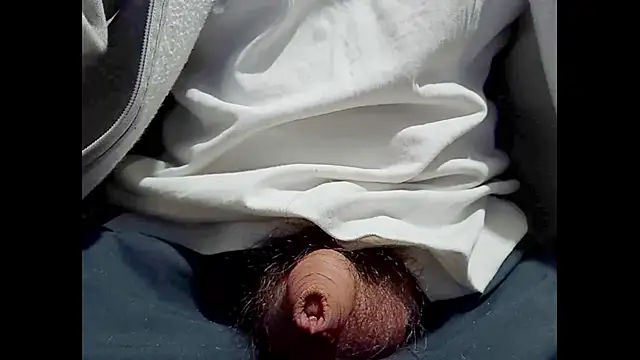 hairyuncut00 online show from January 16, 6:59 pm