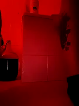 Misspadrona88 online show from September 27, 10:04 pm