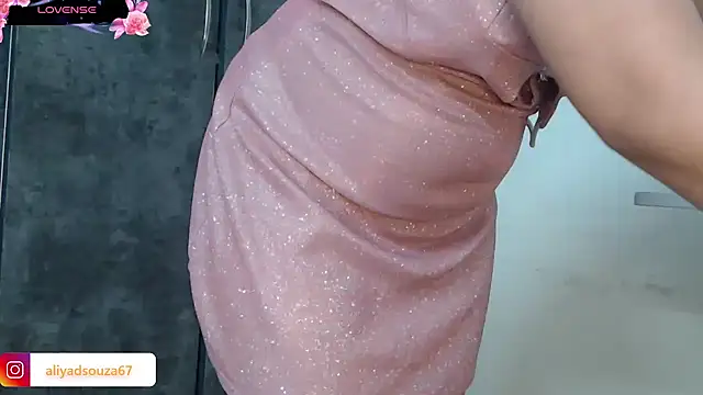 aliyadsouza online show from December 28, 9:09 am