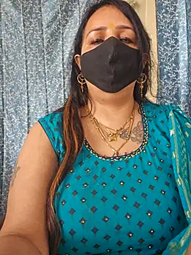 cute-tanvi online show from February 15, 4:14 am