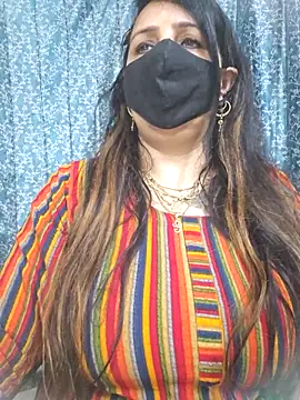 cute-tanvi online show from February 19, 1:40 am