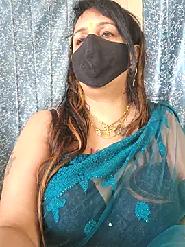 cute-tanvi online show from February 21, 1:33 am