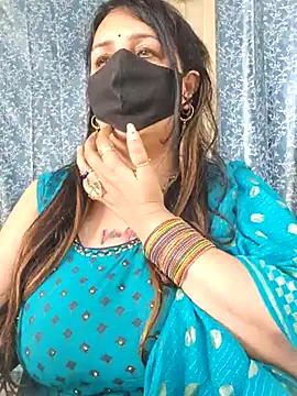 cute-tanvi online show from February 21, 7:56 am