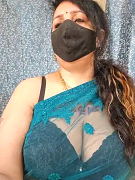 cute-tanvi online show from March 17, 1:24 am