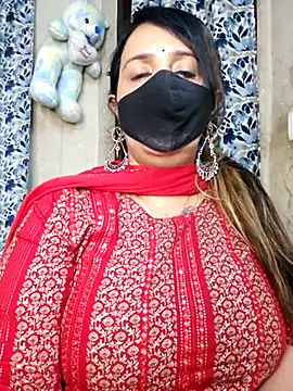 cute-tanvi online show from January 19, 1:26 pm