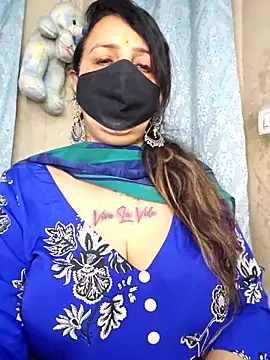 Snapshot of cute-tanvi chatting on March 7, 1:35 am cute-tanvi online show from March 7, 1:35 am