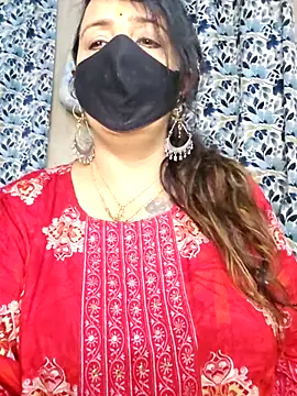 Snapshot of cute-tanvi chatting on March 20, 1:43 am cute-tanvi online show from March 20, 1:43 am