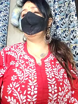 Snapshot of cute-tanvi chatting on April 3, 12:19 am cute-tanvi online show from April 3, 12:19 am