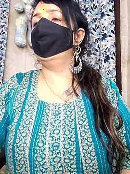 Snapshot of cute-tanvi chatting on April 7, 12:49 pm cute-tanvi online show from April 7, 12:49 pm