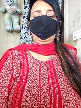 Snapshot of cute-tanvi chatting on April 9, 8:42 am cute-tanvi online show from April 9, 8:42 am