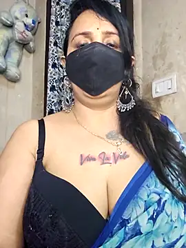 Snapshot of cute-tanvi chatting on April 16, 1:01 pm cute-tanvi online show from April 16, 1:01 pm