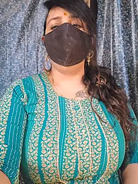 cute-tanvi online show from June 4, 12:38 am