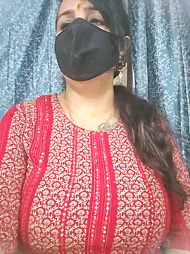Snapshot of cute-tanvi chatting on July 13, 12:24 am cute-tanvi online show from July 13, 12:24 am
