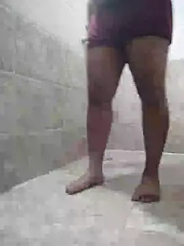 Snapshot of tusharvats60 chatting on December 11, 4:28 am tusharvats60 online show from December 11, 4:28 am