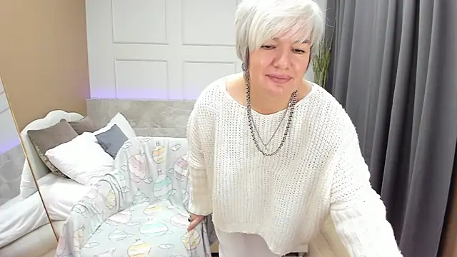 CarmenSoft online show from December 8, 11:29 pm