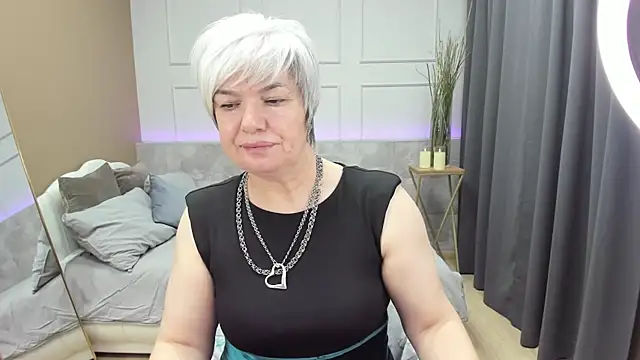 CarmenSoft online show from January 11, 2:41 am