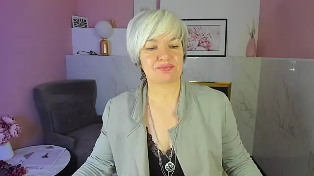 CarmenSoft online show from February 6, 1:05 am