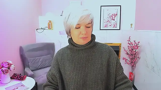 CarmenSoft online show from April 7, 9:04 pm