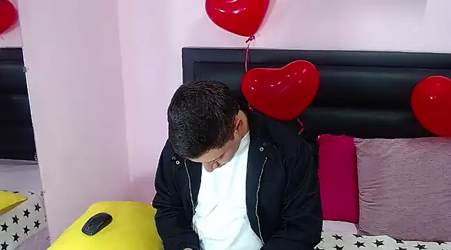 ares sexxx online show from February 14, 6:51 pm