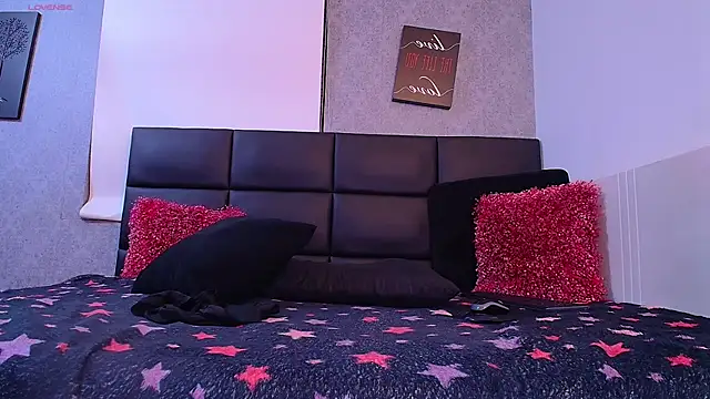 Daia Ashanti online show from March 21, 2:18 am