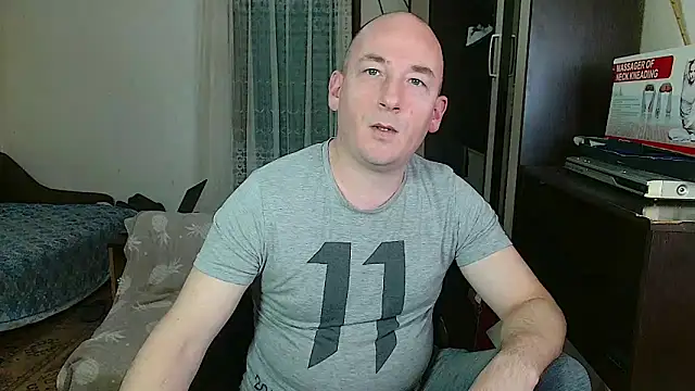 Snapshot of Johan___Barker chatting on January 13, 8:26 am Johan   Barker online show from January 13, 8:26 am