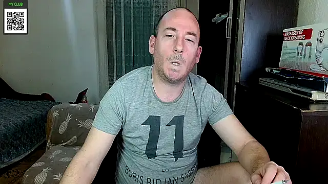 Snapshot of Johan___Barker chatting on January 30, 4:48 am Johan   Barker online show from January 30, 4:48 am