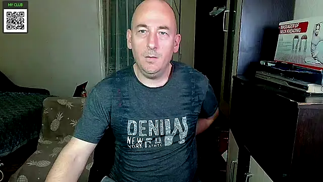 Snapshot of Johan___Barker chatting on February 1, 1:09 pm Johan   Barker online show from February 1, 1:09 pm