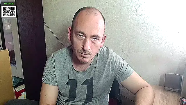 Snapshot of Johan___Barker chatting on March 1, 8:13 am Johan   Barker online show from March 1, 8:13 am