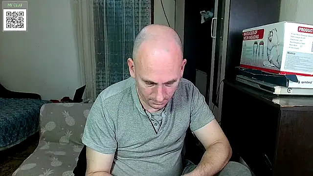 Snapshot of Johan___Barker chatting on March 3, 8:27 am Johan   Barker online show from March 3, 8:27 am