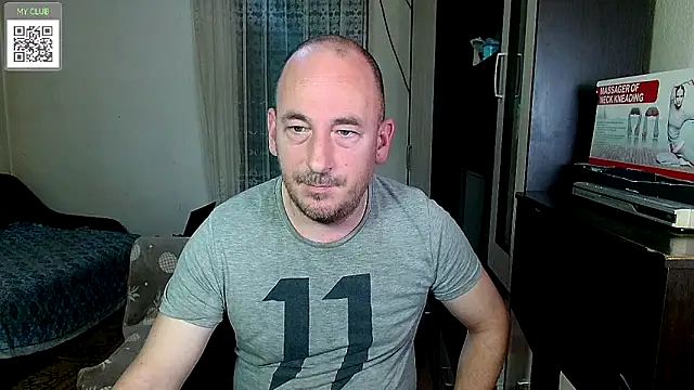 Snapshot of Johan___Barker chatting on March 12, 6:40 am Johan   Barker online show from March 12, 6:40 am