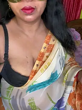Snapshot of Anushka_21 chatting on June 17, 1:52 am Anushka 21 online show from June 17, 1:52 am