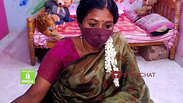 Snapshot of Novapol chatting on January 26, 12:11 pm Novapol online show from January 26, 12:11 pm