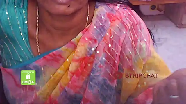 Snapshot of Novapol chatting on January 28, 6:05 am Novapol online show from January 28, 6:05 am